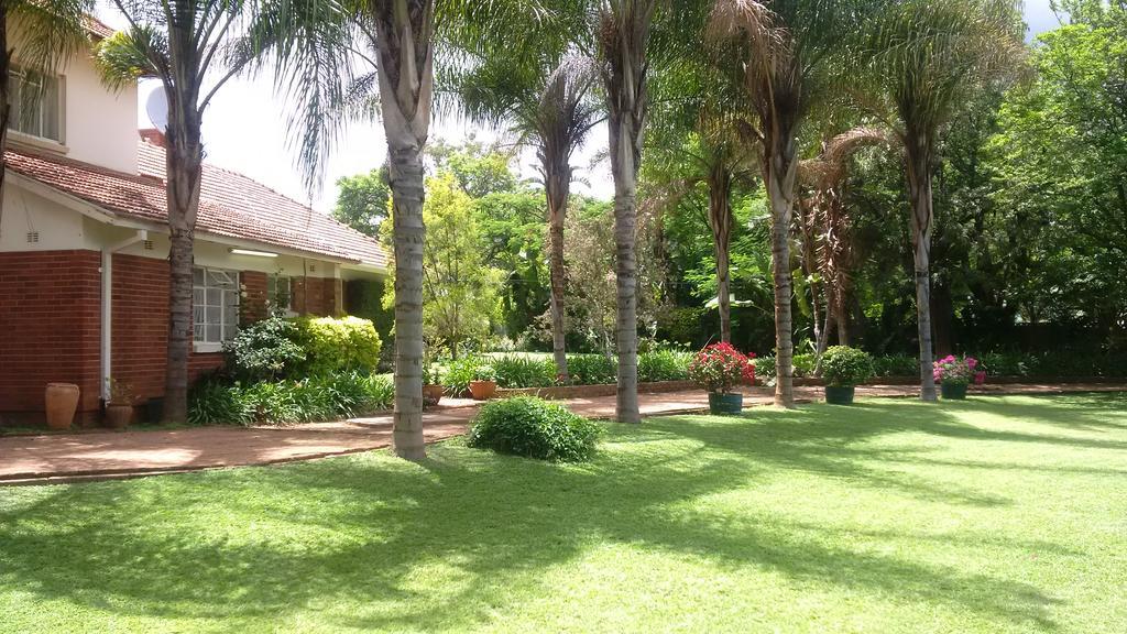 Hillside Manor Hotel Bulawayo Kültér fotó